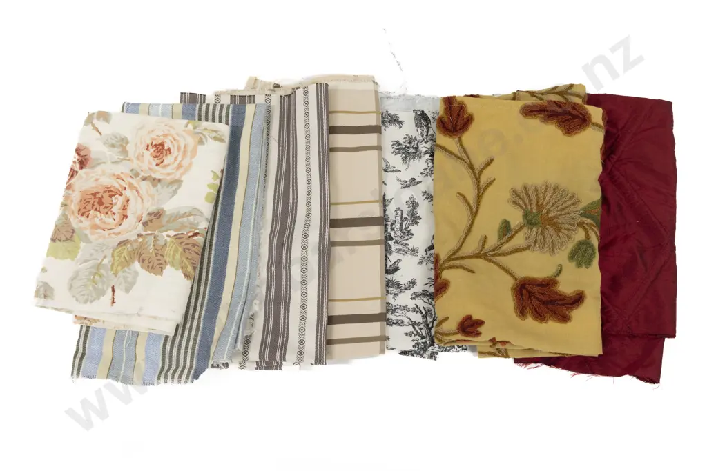 Quantity of Small Length Remnant Scraps Image 1++