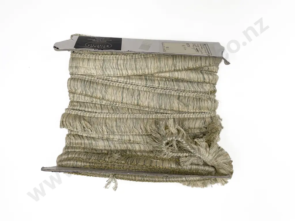 Remainder Length Green & Beige Brushed Cotton Fringing Image 1++