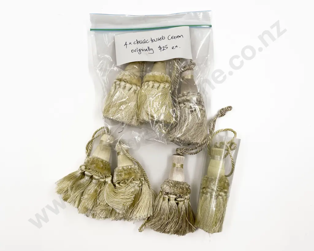 Seven Classic Cream Tassels Image 1++