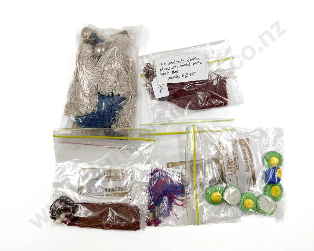 Selection Various Tassels Image 1++