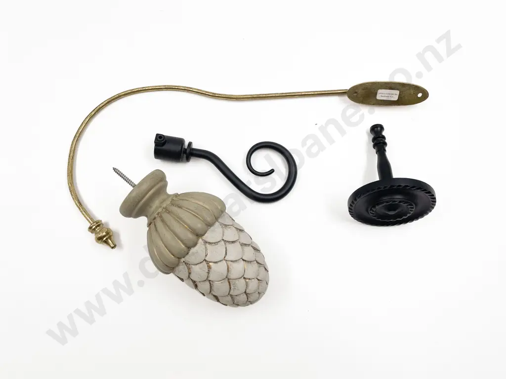 Single Acorn Rod Finial and Two Tiebacks Image 1++