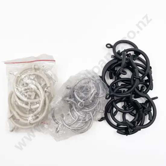 Quantity Black