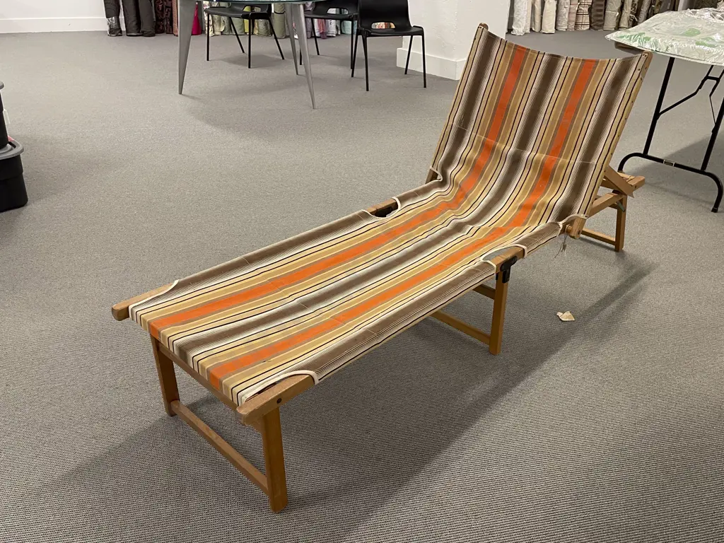 C1950's Brighton Beach Sun Lounger Image 1++