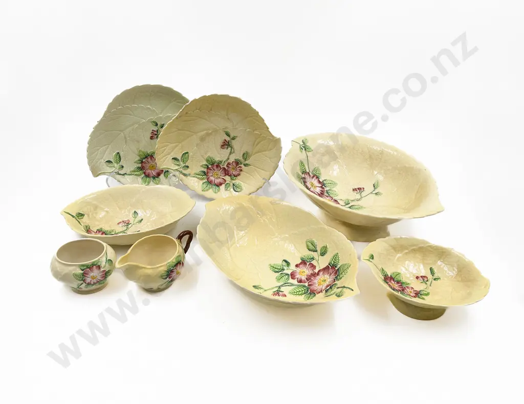 Quantity of Assorted Carlton Ware Image 1++