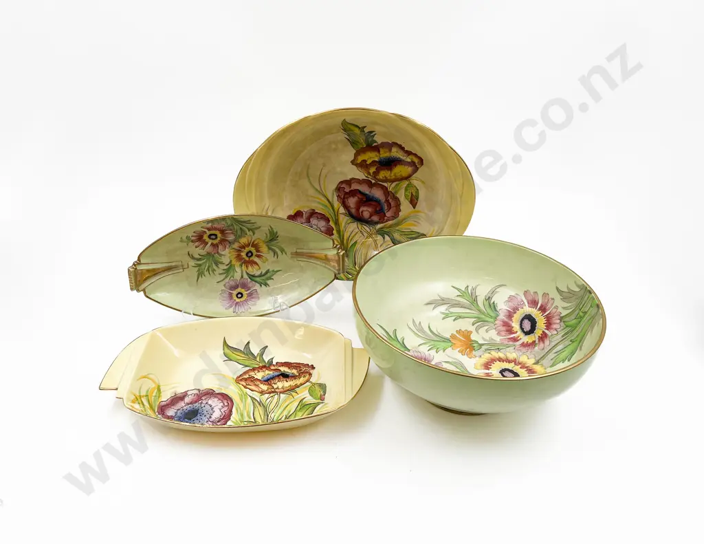 Quantity of Assorted Carlton Ware Image 1++