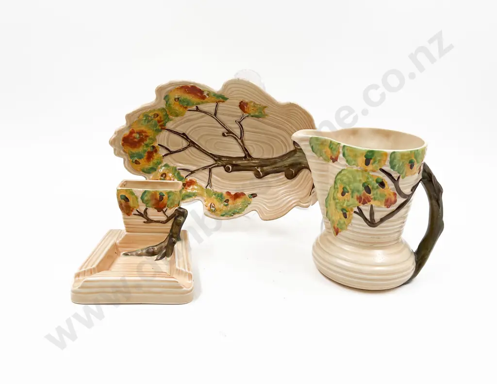 Two Carlton Ware Dishes and Jug Image 1++