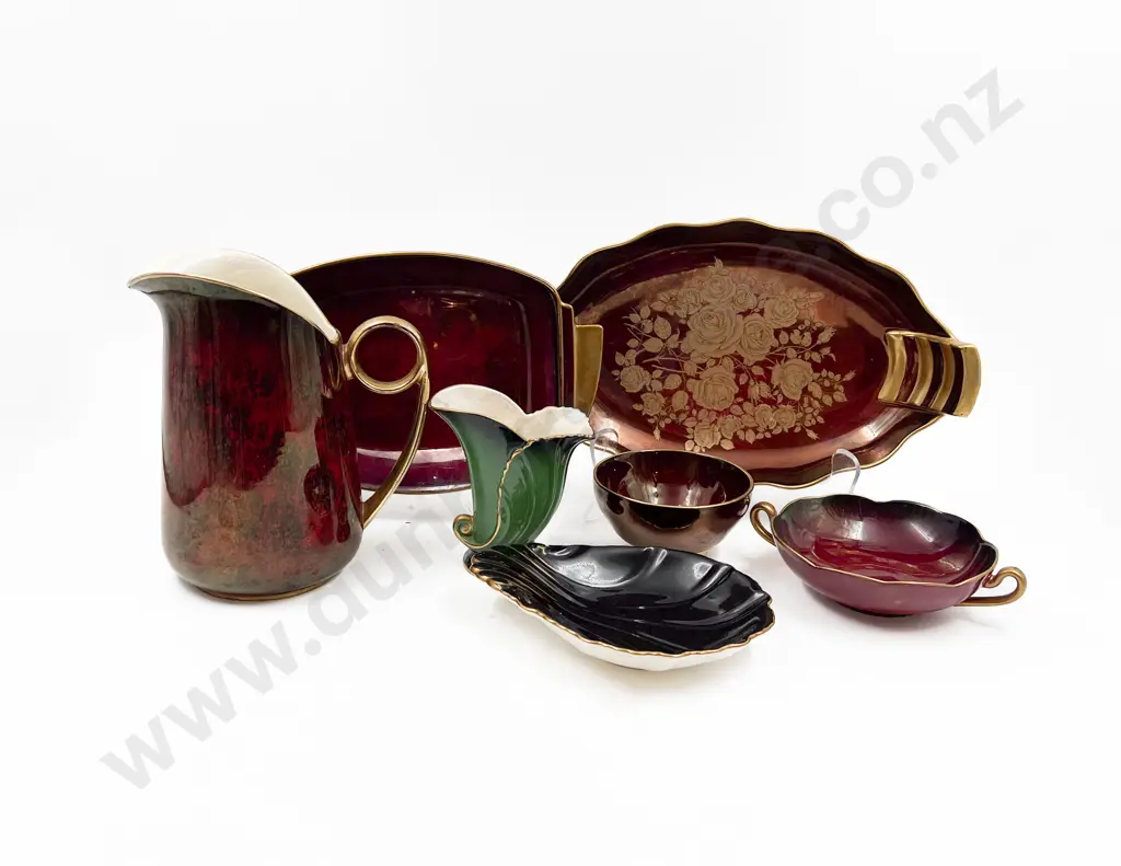 Three Pieces of Assorted Carlton Ware Including Two Dishes and Bowl Image 1++