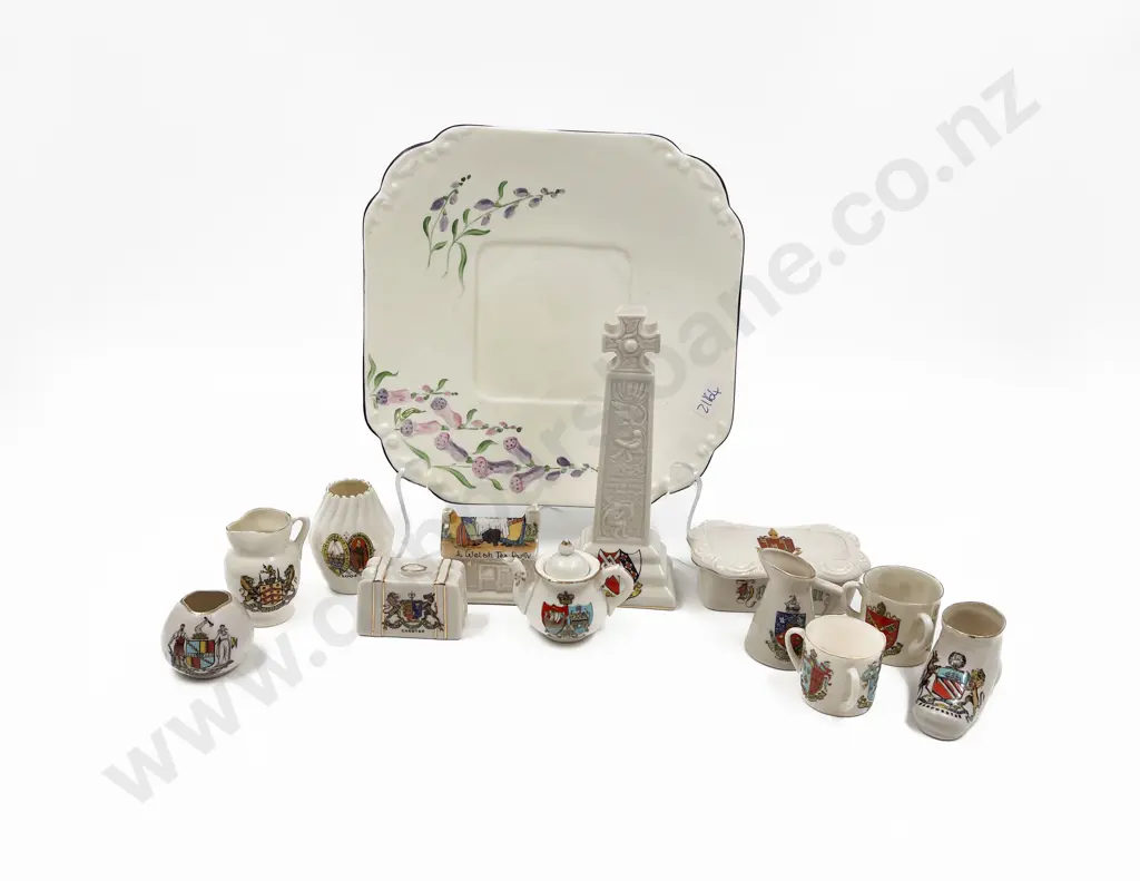 Quantity of Assorted Carlton Ware Image 1++