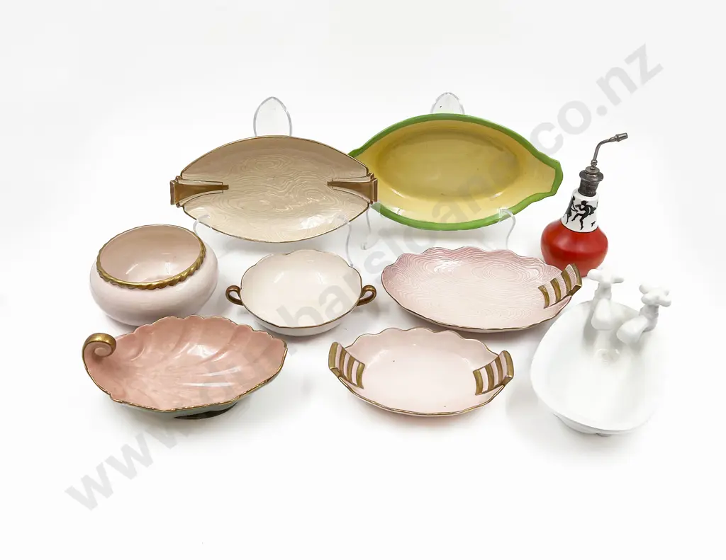 Quantity of Assorted Carlton Ware Image 1++