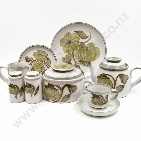 Denby Part Dinner Set