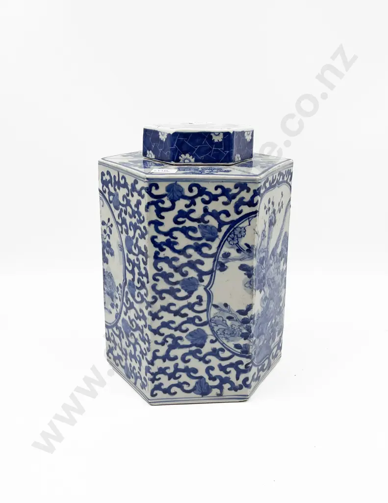 Chinese Blue and White Tea Cady Image 1++