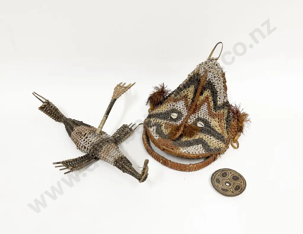 Papua New Guinea Gable Mask With Woven Idol Image 1++