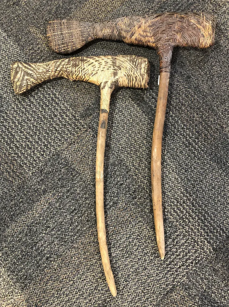 Four Ceremonial Hafts From Papua New Guinea Image 1++