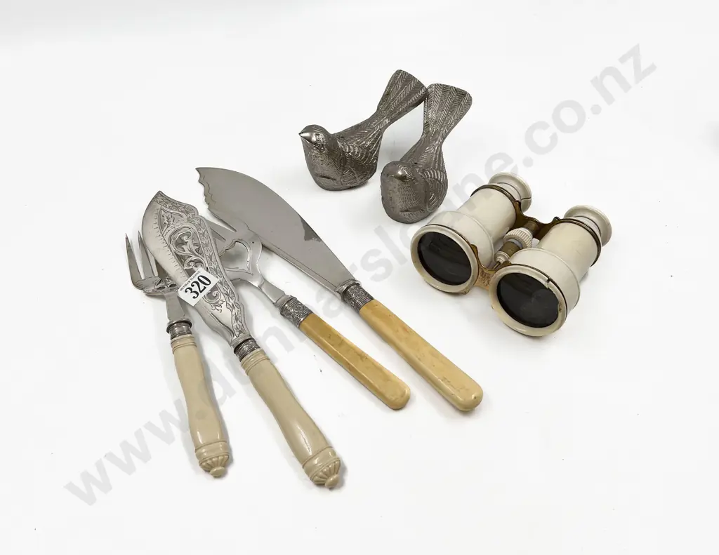 Small Quantity of Assorted Including Bird Form Salt and Pepper and Binoculars with Fish Servers Image 1++