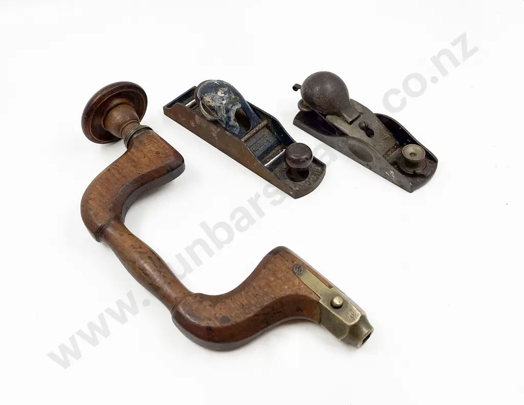 Vintage Hand Drill with Two Small Planers Image 1++