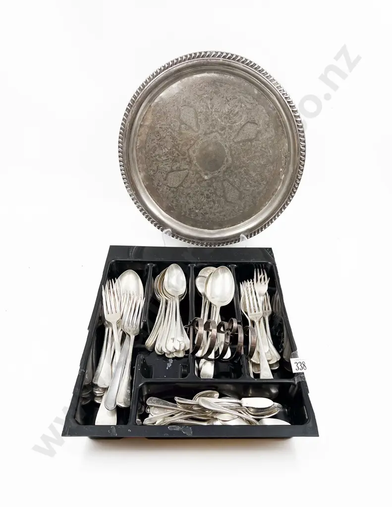 Two Trays of Assorted Cutlery Image 1++