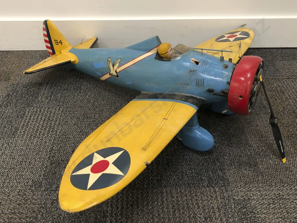 Large Model Airplane Image 1++