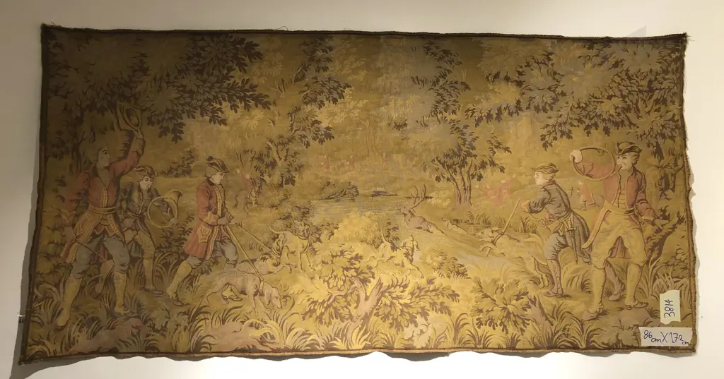 Wall Hanging Tapestry of Hunting Scene Image 1++