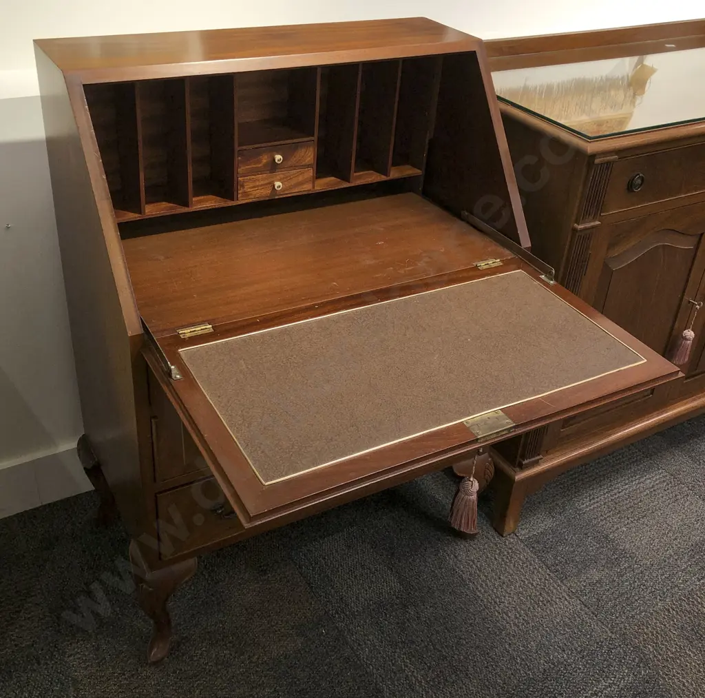 Writing Bureau Image 1++
