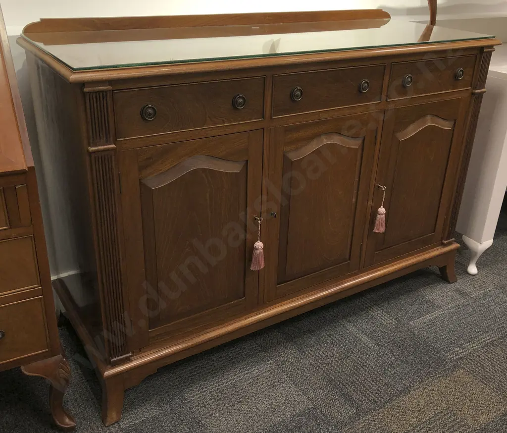 Mahogany Sideboard Image 1++