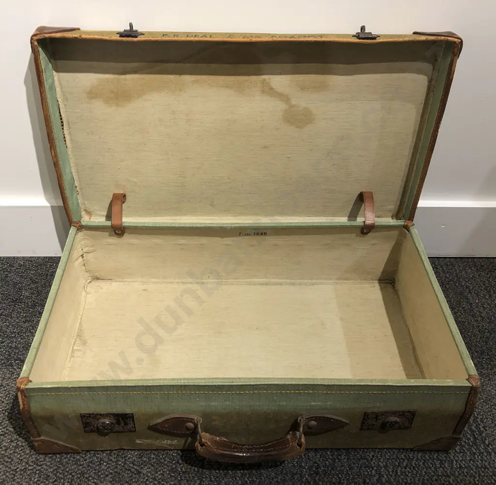 Vintage Suitcase Image 1++