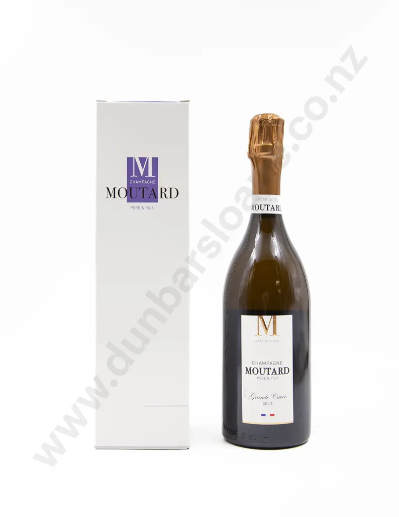 1 Bottle Champagne Moutard Pere & Fils Côte des Bar 'Grand Cuvée' (Presentation Boxed) Image 1++