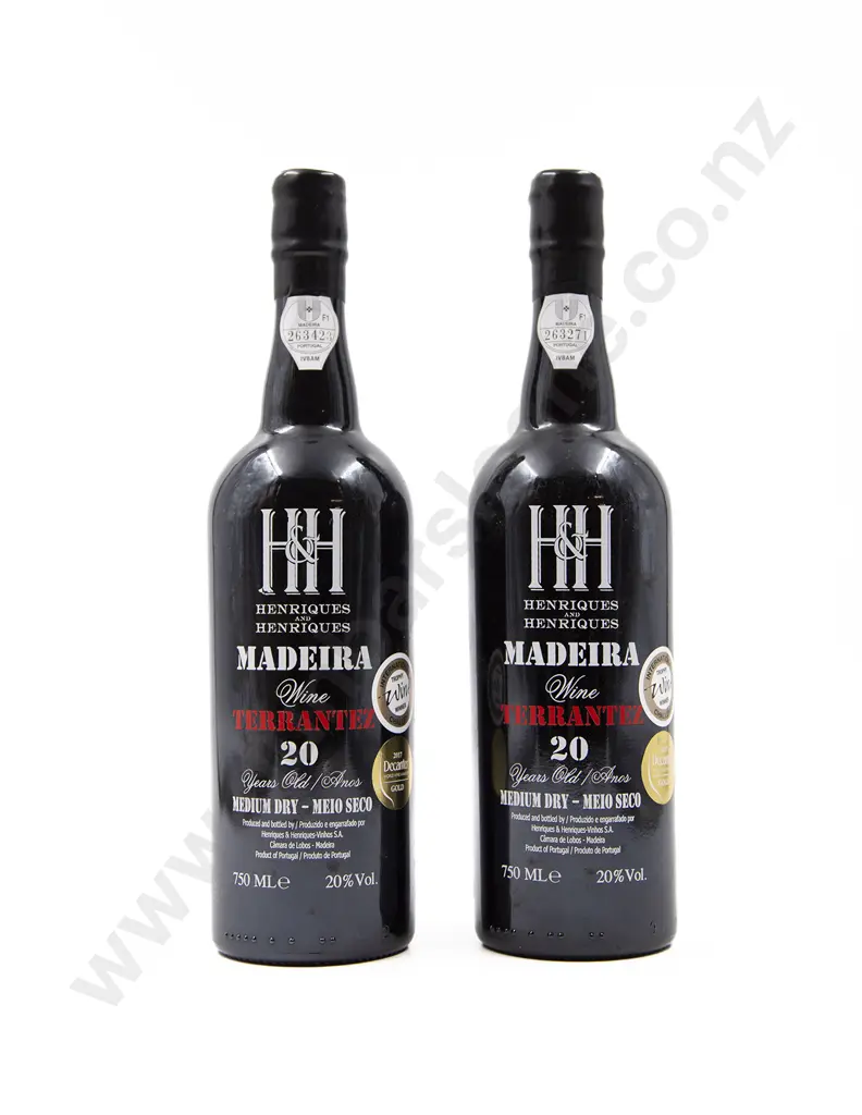 2 Bottles Henriques & Henriques Madeira Terrantez 20YO Image 1++