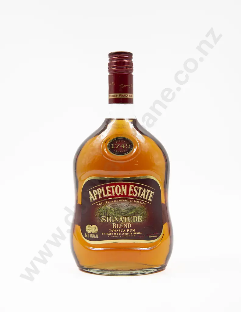 1 Bottle Appleton Estate Signature Estate Jamaica Rum Image 1++
