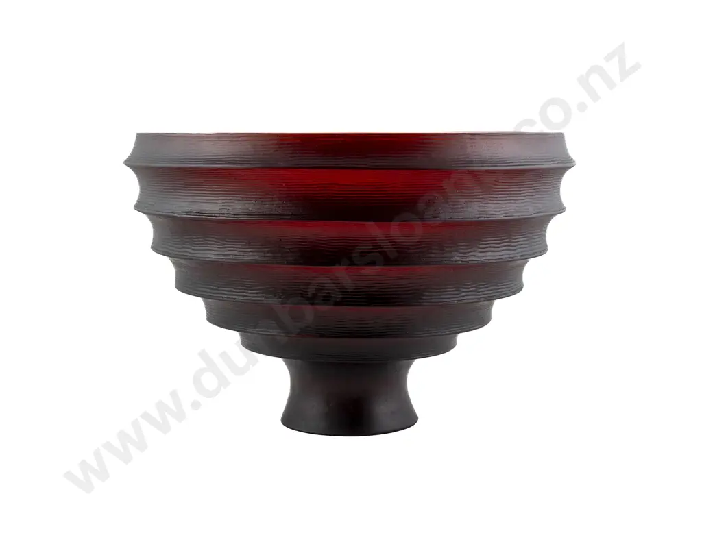 Ann Robinson Scallop Bowl Image 1++