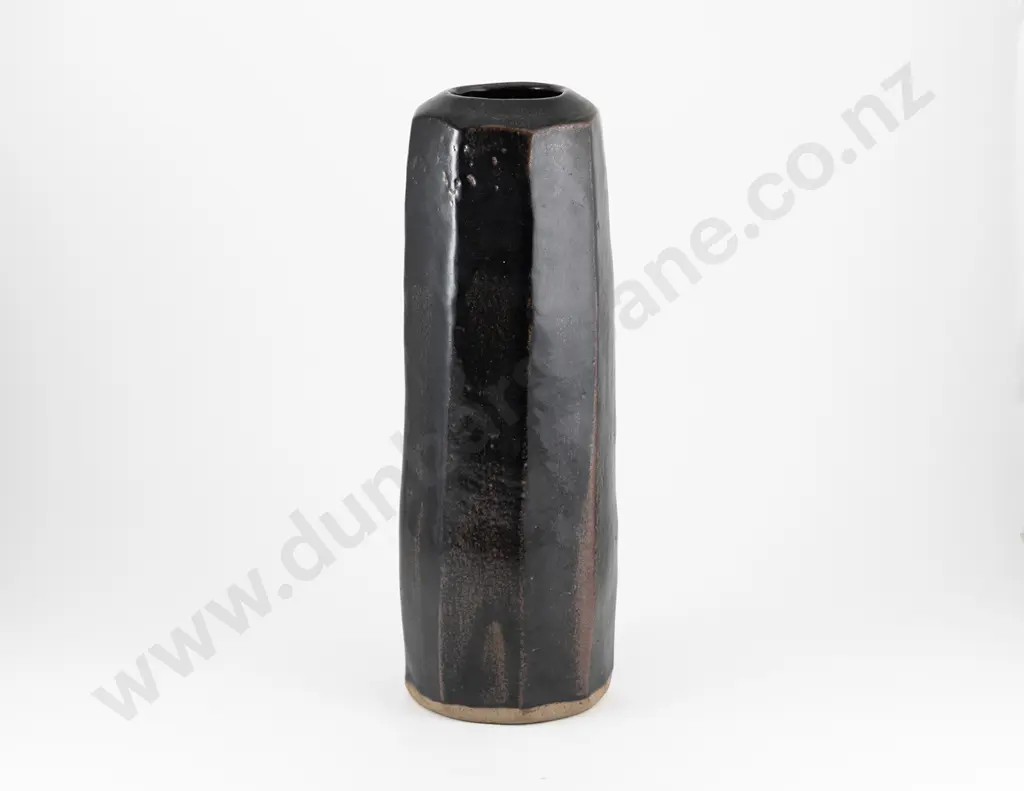 Large Doreen Blumhardt Octagonal Vase Image 1++