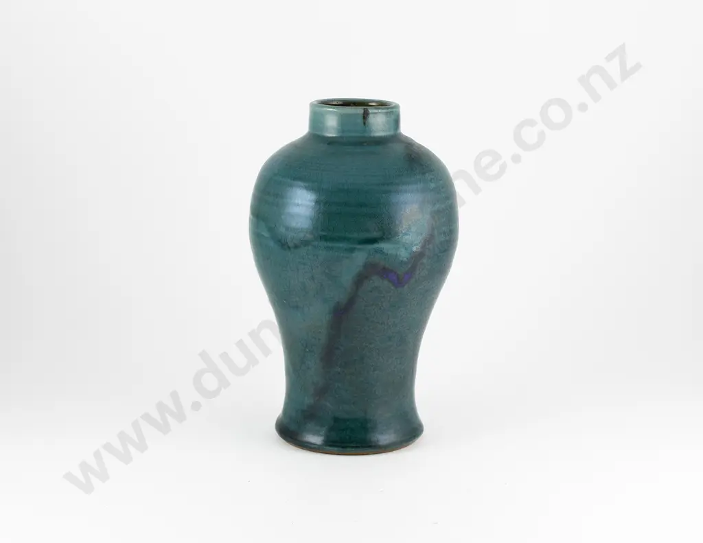 Graeme Storm Baluster Vase Image 1++