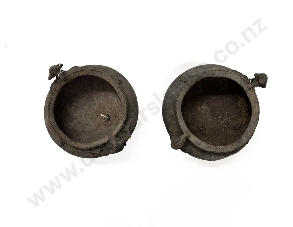 Two Papua New Guinea Raku Fired Cooking Pots Image 1++