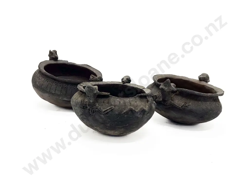 Three Papua New Guinea Raku Fired Cooking Pots Image 1++