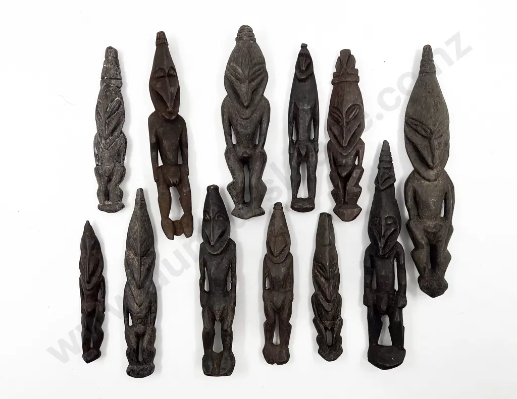 Twelve Papua New Guinea Ramu River Standing Figures Image 1++