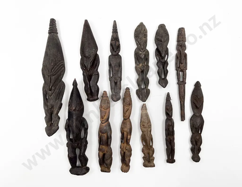 Twelve Papua New Guinea Ramu River Standing Figures Image 1++