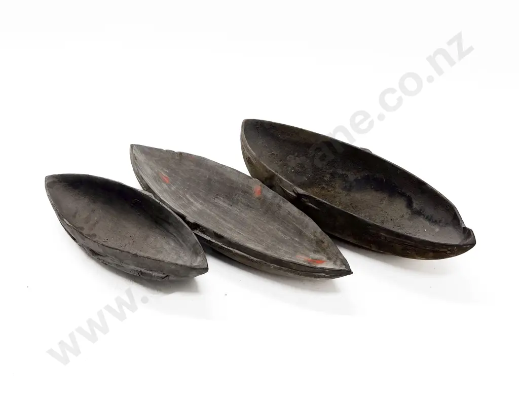 Three Papua New Guinean Ceremonial Bowls Image 1++