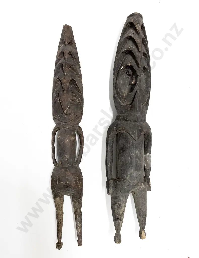 Two Standing Romkun Figures Image 1++