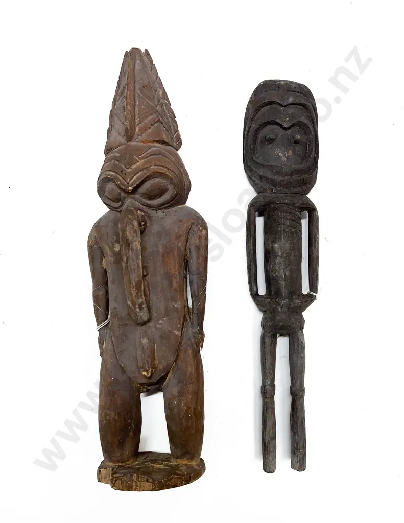 Two Ramu River Figures Image 1++
