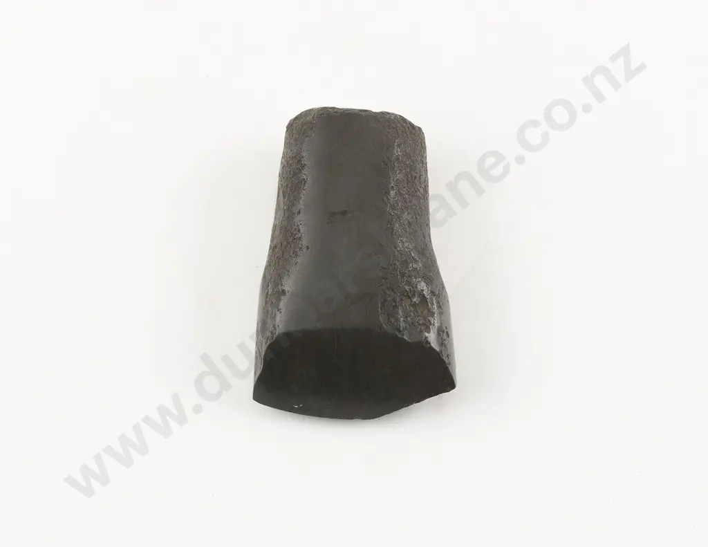 A Shouldered Pre-European Toki (Argillite) Image 1++