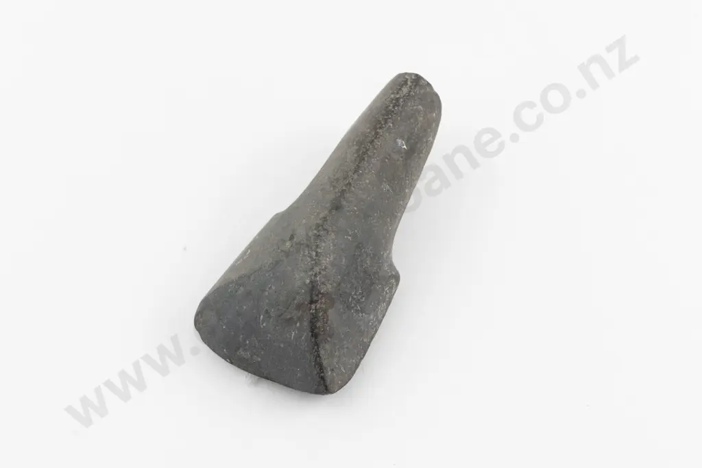 A Pre-European shouldered Toki (Argillite) Image 1++