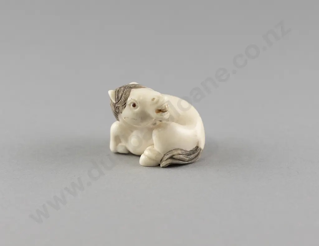 Carved Ivory Netsuke Of A Horse Image 1++