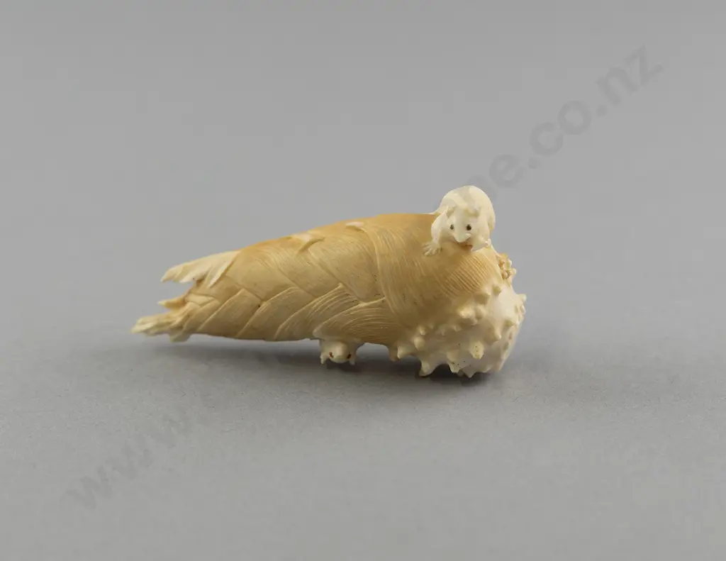 Carved Ivory Ornament Of Mice On Sweetcorn Image 1++