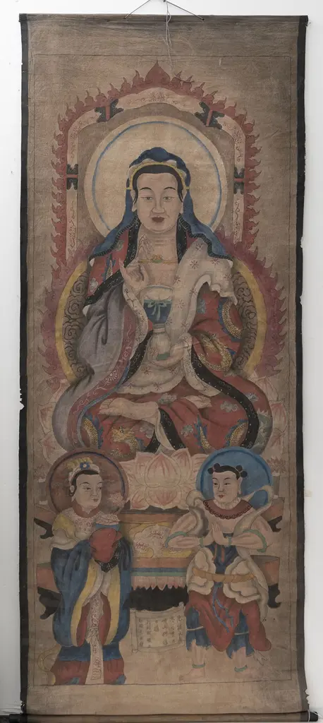Chinese Scroll Of Guanyin With Attendants On Lotus Throne Image 1++
