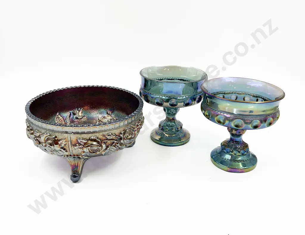 Three Pieces of Carnival Glass Image 1++