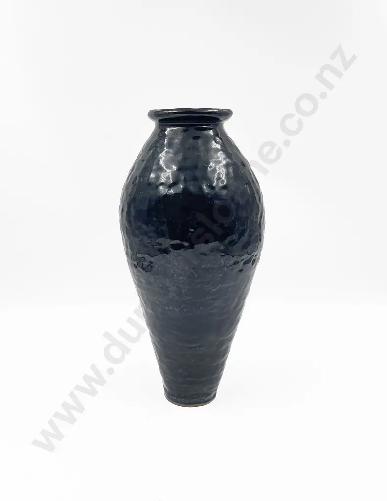 Pottery Vase Image 1++