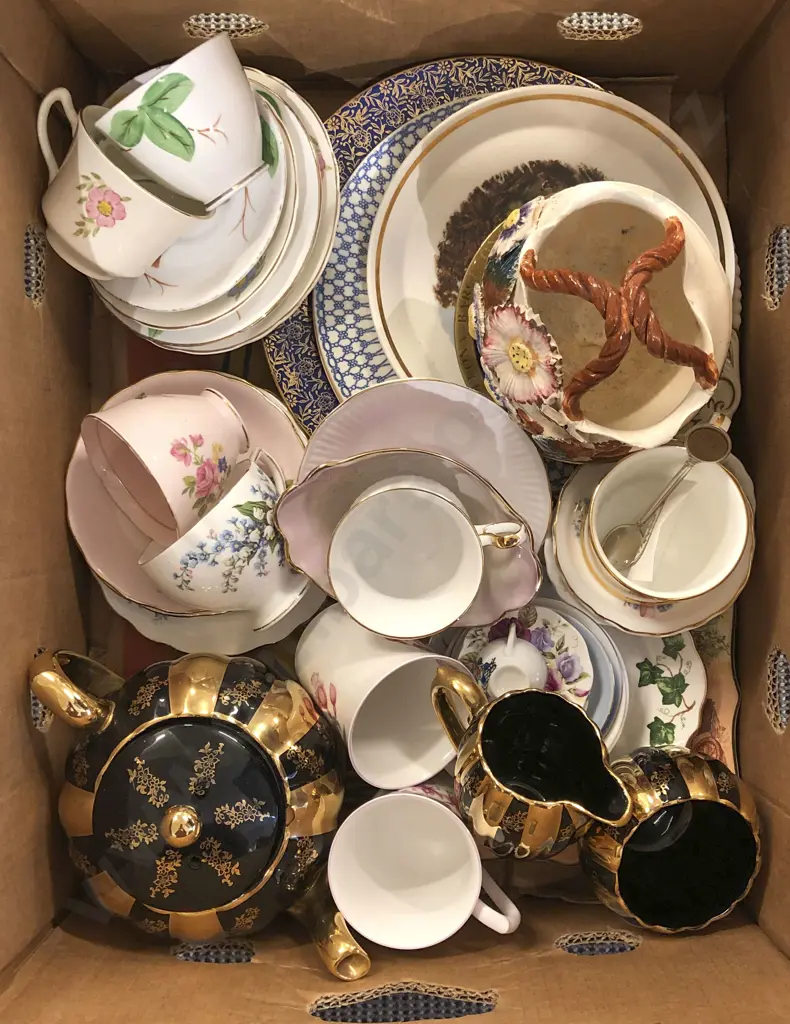 Box of Assorted Fancy China Image 1++
