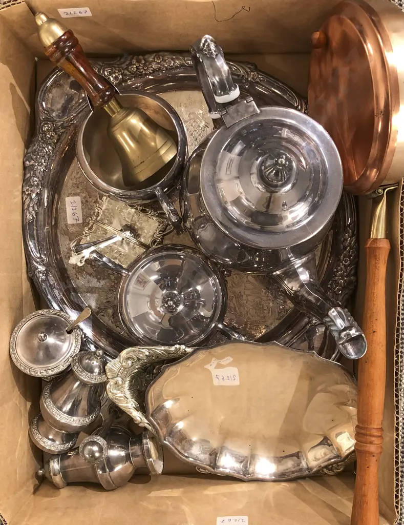 Quantity of Assorted S/Plate etc Image 1++