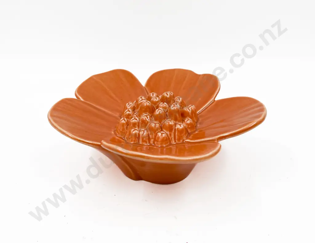 Bob Steiner Flower Ornament Image 1++