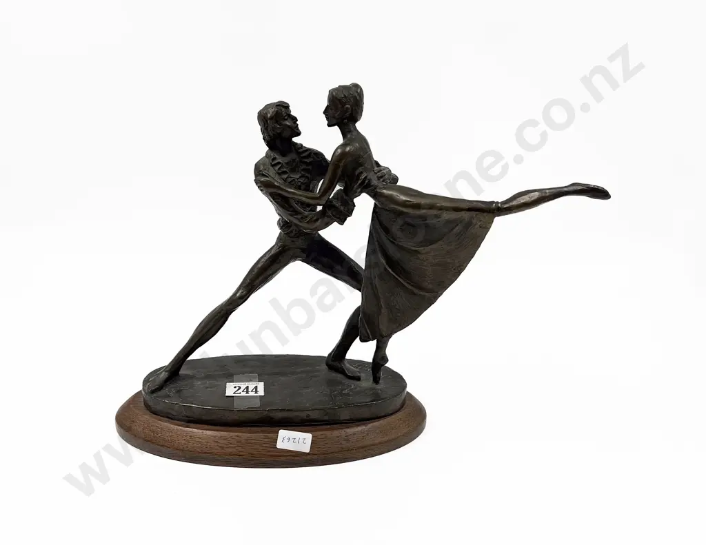 Bronze Figure Group of Dancers Signed Kim.B Image 1++