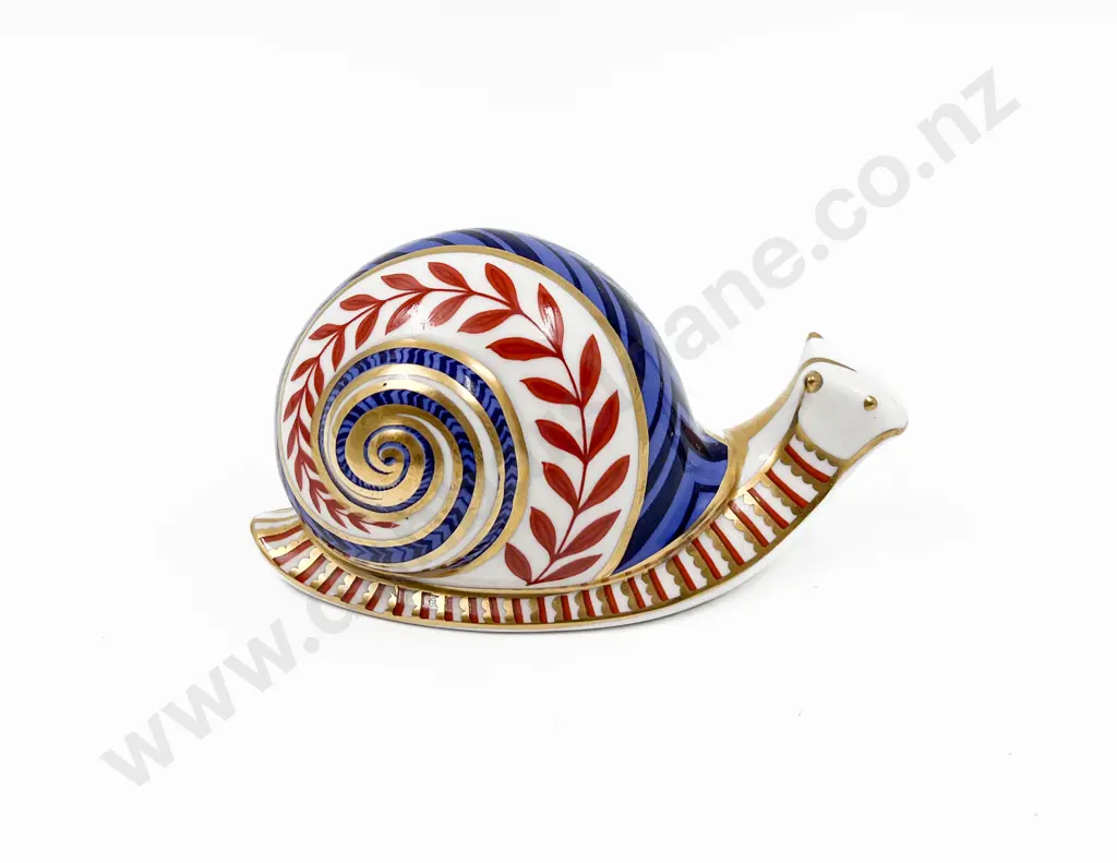 RCD Snail Paperweight Image 1++